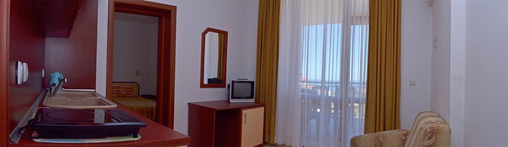 Svetlana Hotel Byala  Bilik gambar