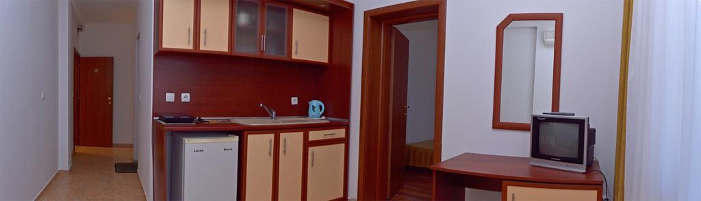 Svetlana Hotel Byala  Bilik gambar