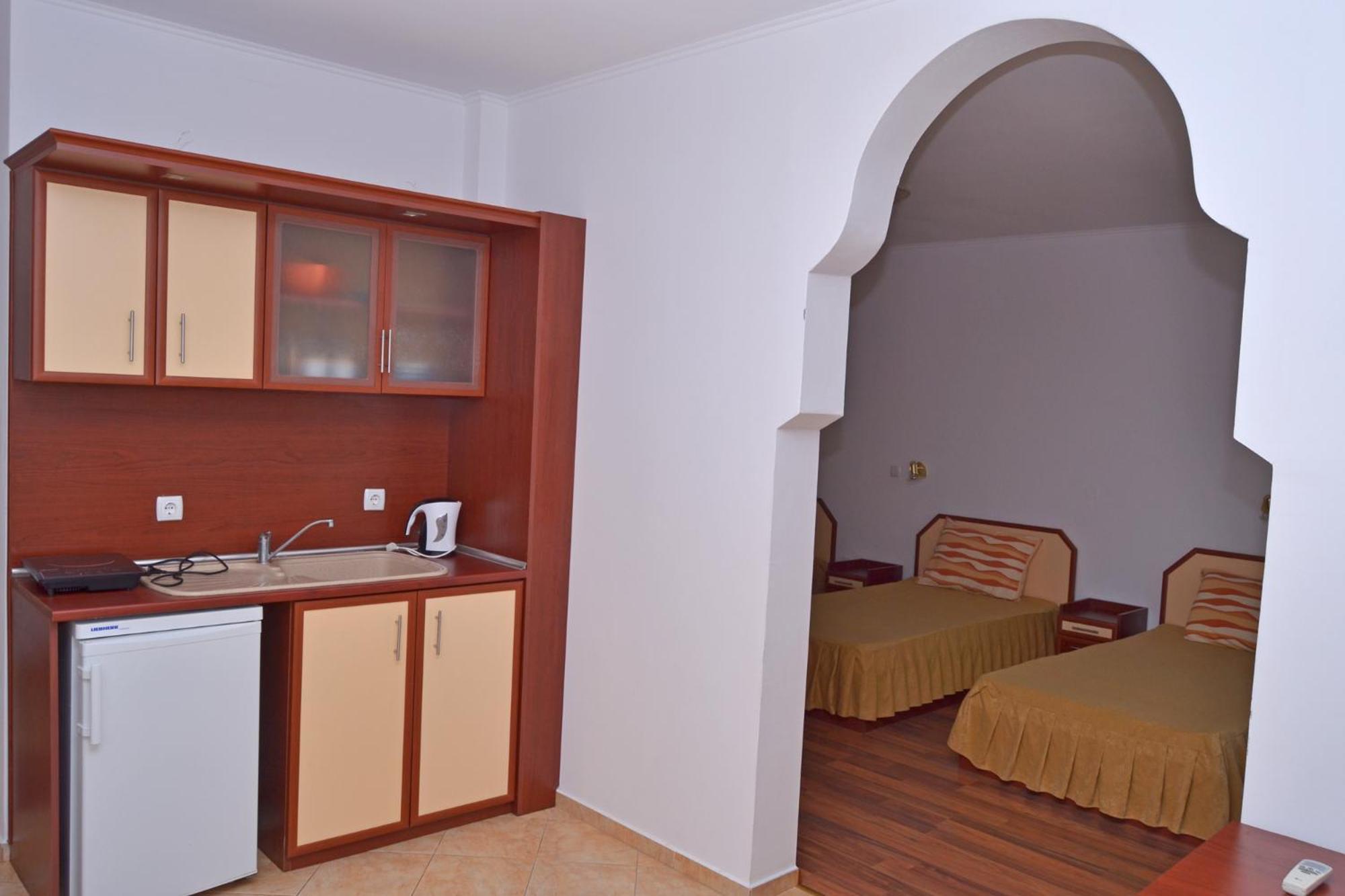 Svetlana Hotel Byala  Bilik gambar